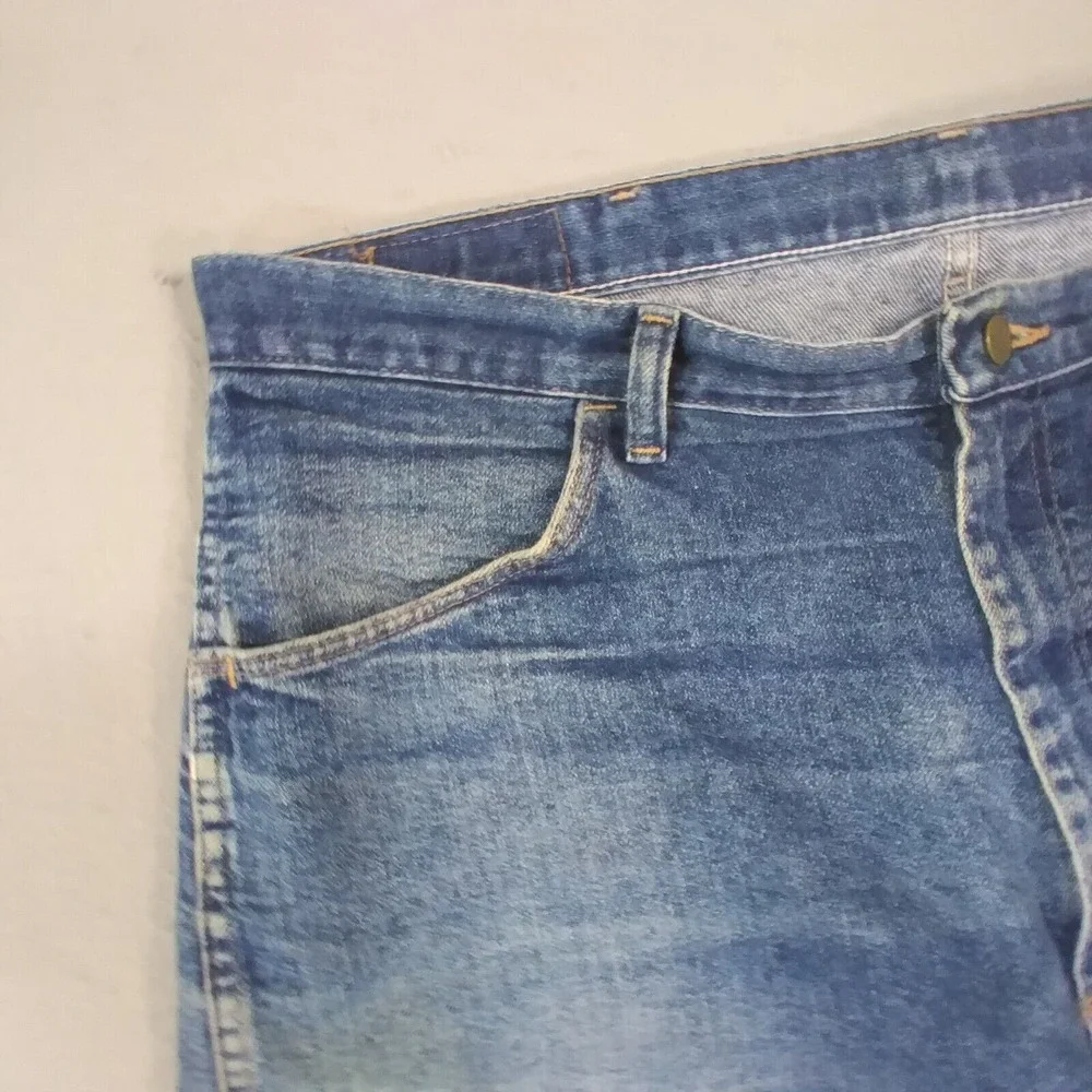 Wrangler jeans men's 38 x 27 regular fit straight blue denim pants